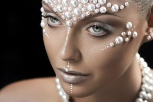 Pastels, pearls, mermaids and make-up