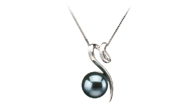 View Висулки с черни японски перли Akoya collection