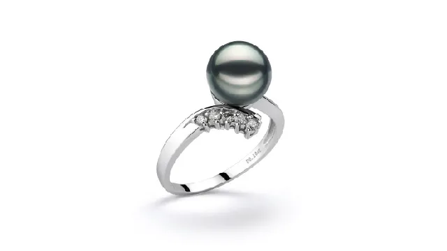 View Пръстени с черни японски перли Akoya collection