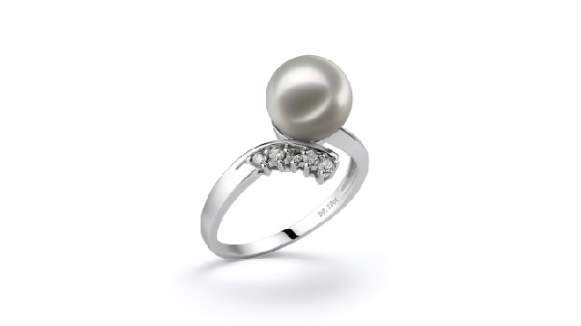 View Пръстени с бели японски перли Akoya collection